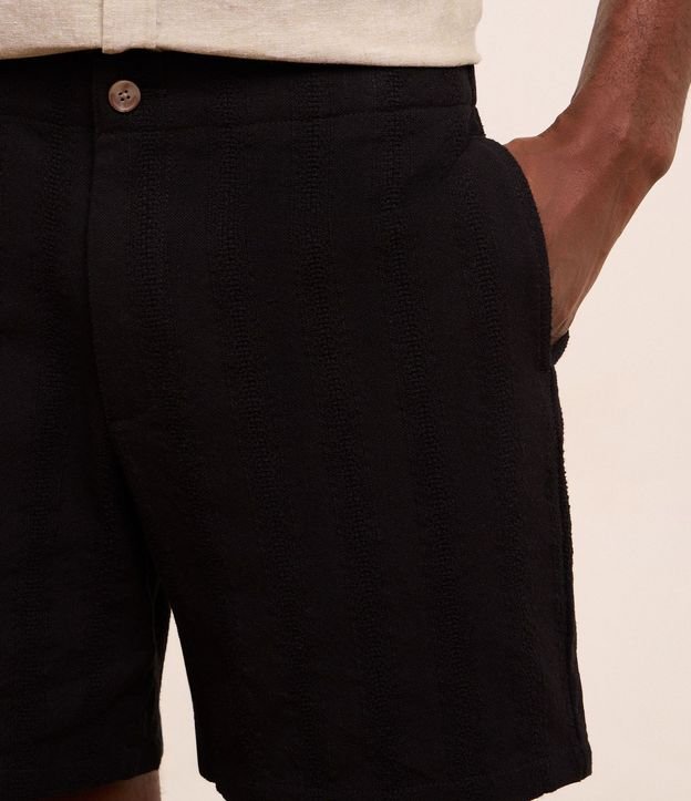 Bermuda en Algodón con Textura y Cintura Elástica 3