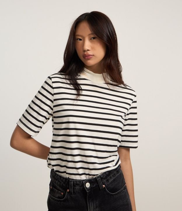 Remera en Algodón con Cuello Alto y Rayas