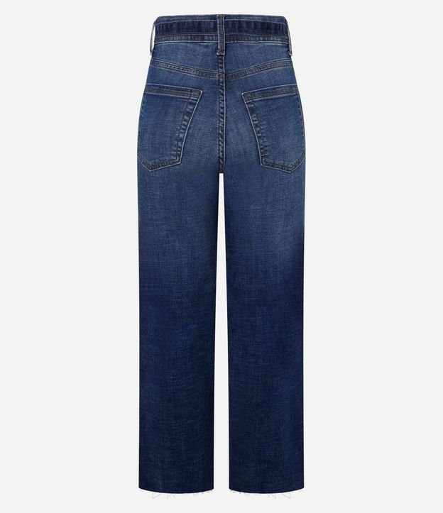 Pantalón Recto Cropped en Jeans con Terminación Deshilachada y Cinturón con Hebilla 6