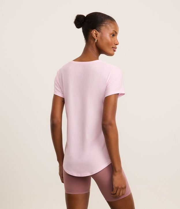 Remera Deportiva en Microfibra con Estampa Ondas 3