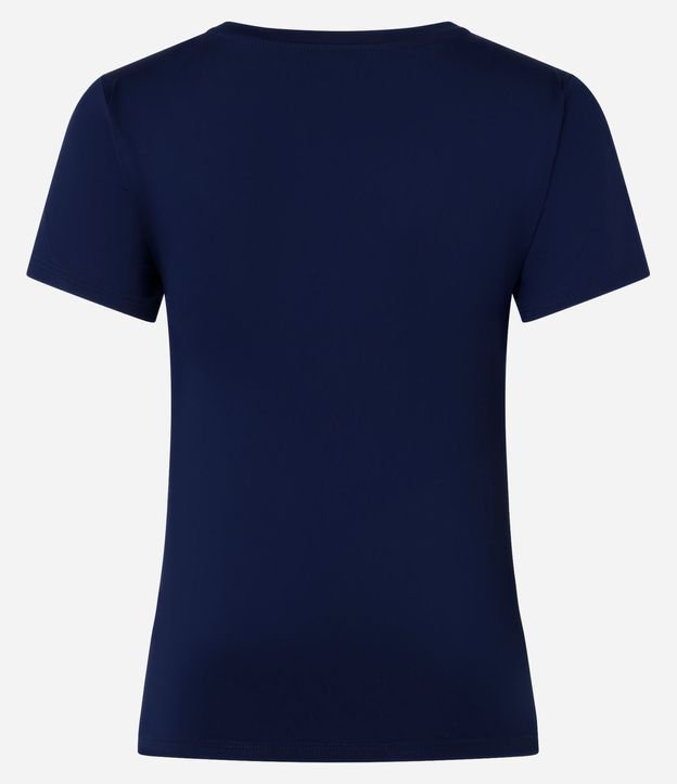 Remera Deportiva en Microfibra con Estampa Be Your Own Muse 5