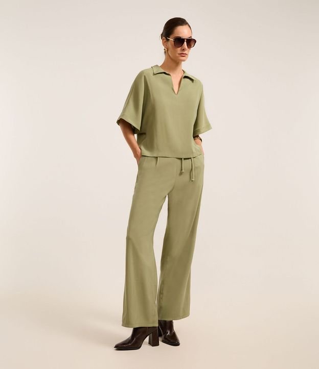 Blusa en Viscosa con Recorte y Manga Ampla 3