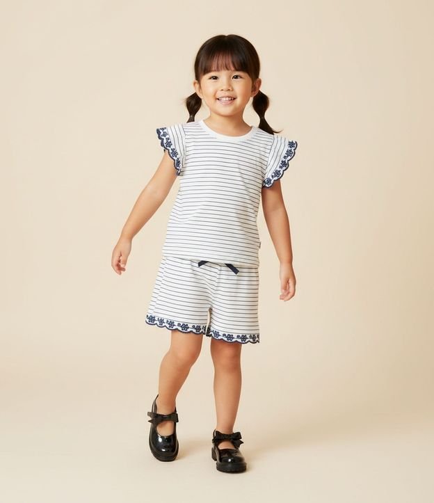 Short Clochard Infantil Listrado con Bordado - Talle 1 a 6 años