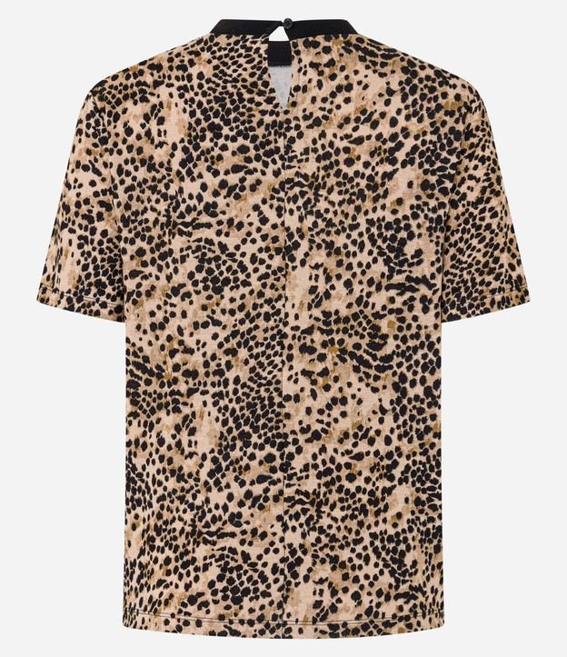 Blusa en Viscosa con Estampa Leopardo y Cuello de Punto Contrastante 7