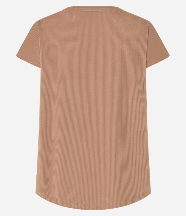 Remera en Microfibra con Escote Redondo 5