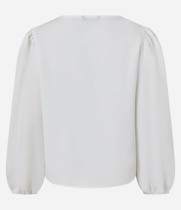 Blusa Satinada con Colgante de Corazón en el Lazo de Cuello 7