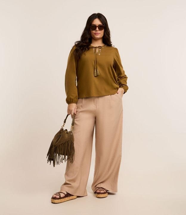Pantalón Pantalona en Sastrería con Botón Forrado Curve & Plus Size 1