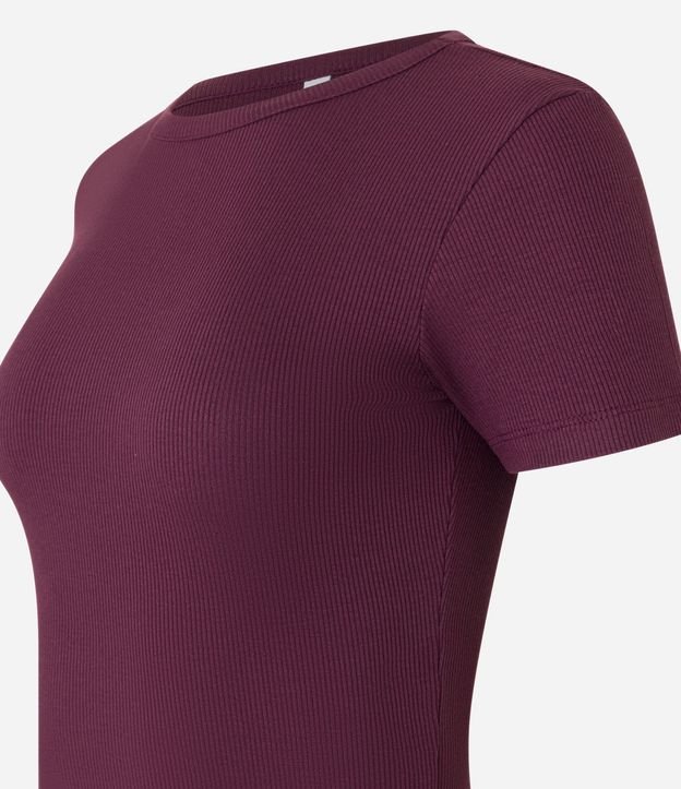 Blusa en Viscosa Texturizada con Bajo Ondulado 7