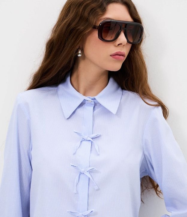 Camisa Cropped en Tricolina con Rayas con Lacitos Delanteros 3