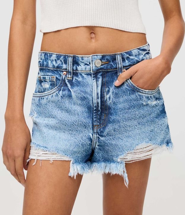 Short Slim en Jeans con Desgastados y Terminación Deshilachada 3