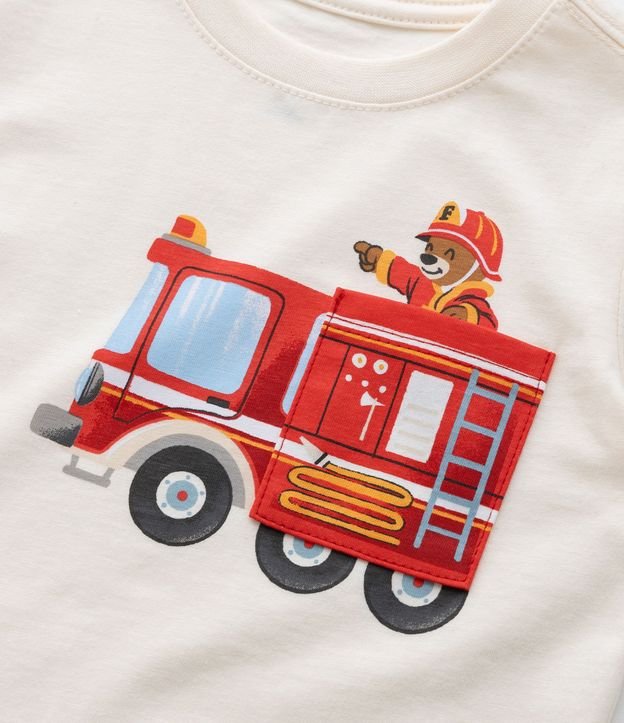 Remera Infantil con Pequeño Bolsillo y Estampa Bombero - Talle 1 a 6 años 5