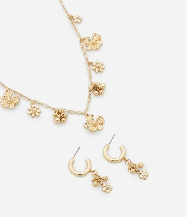 Conjunto de Collar y Caravana con Colgantes Flores