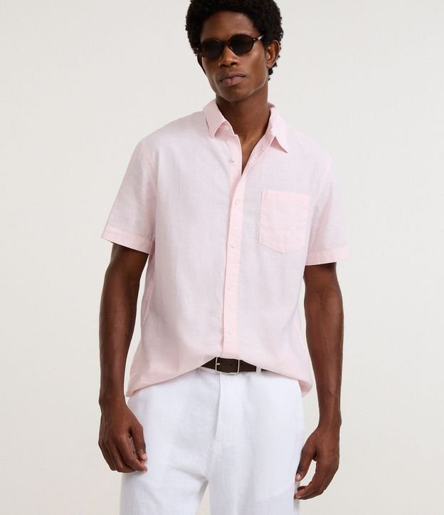 Camisa Comfort Básica en Lino con Bolsillo Delantero