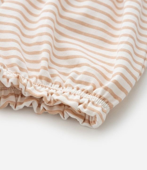 Conjunto Infantil en Malla con Moña y Estampa de Flores - Talle 0 a 18 meses 8
