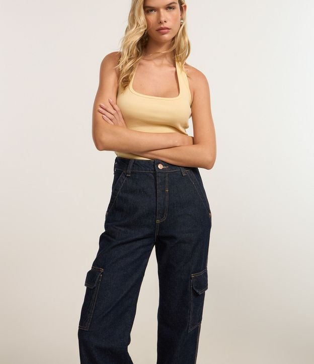 Pantalón Recto Comfort en Jeans con Bolsillos Cargo 6
