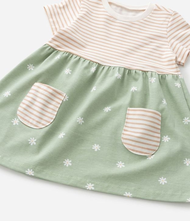 Vestido Infantil en Algodón con Estampa de Rayas y Flores -Talle 0 a 18 Meses 5
