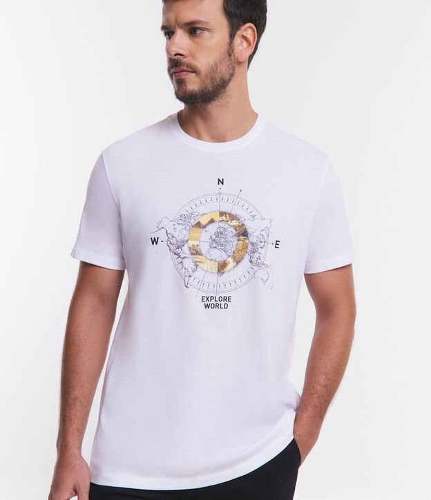 Remera Comfort en Algodón con Estampa de Brújula 4