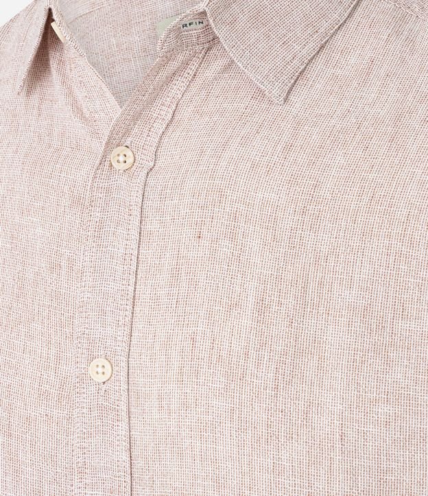 Camisa Regular en Lino con Abotonado 7