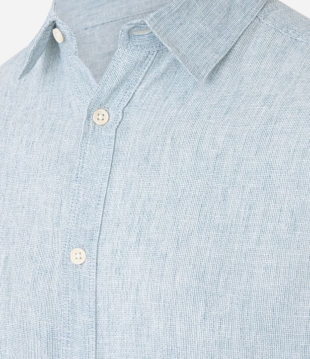Camisa Regular en Lino con Abotonado 8