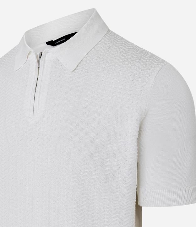 Polo Slim en Viscosa Texturizada con Cremallera 8