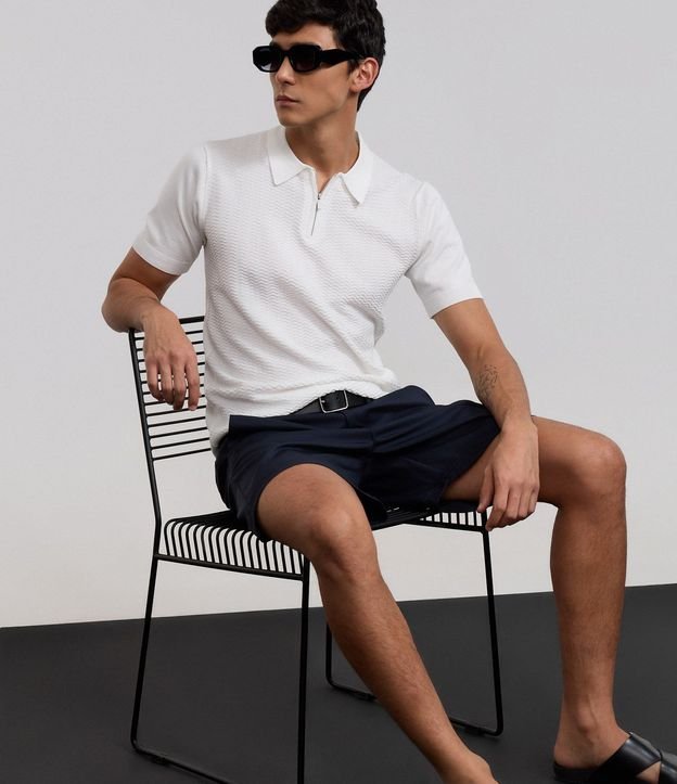 Polo Slim en Viscosa Texturizada con Cremallera 3