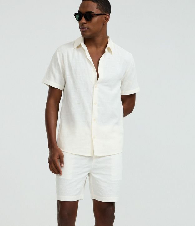 Bermuda Masculina en Algodón Texturizada 6