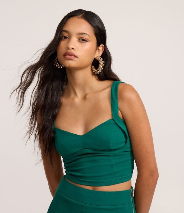 Blusa Cropped en Bengalina con Escote Corazón 1