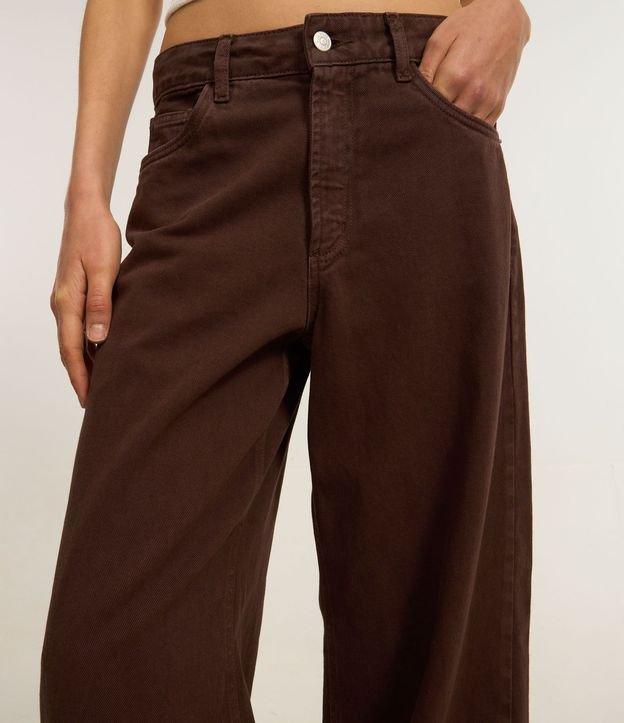 Pantalón Recto Loose en Sarga con Bolsillos 4