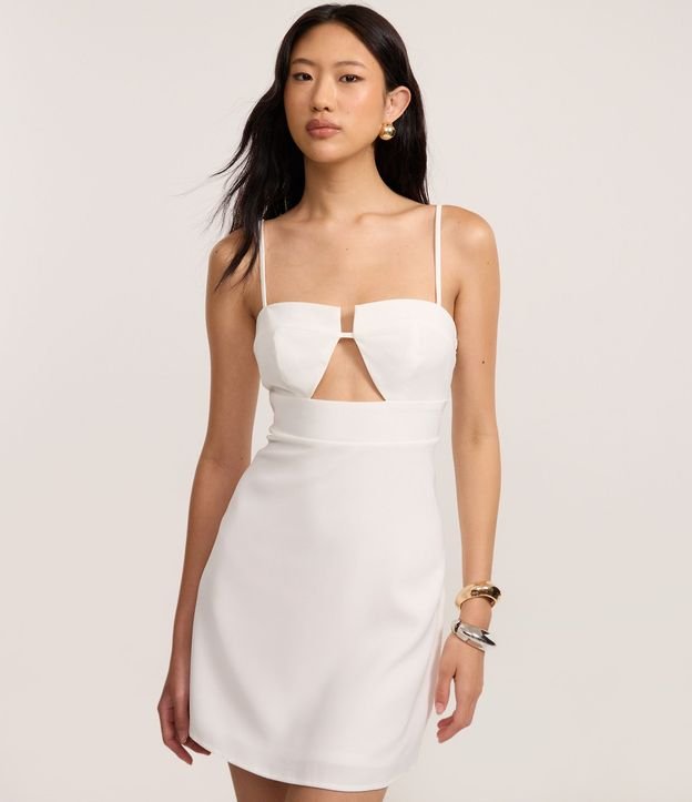 Vestido Corto Sastre en Viscosa con Escote Corazón 1