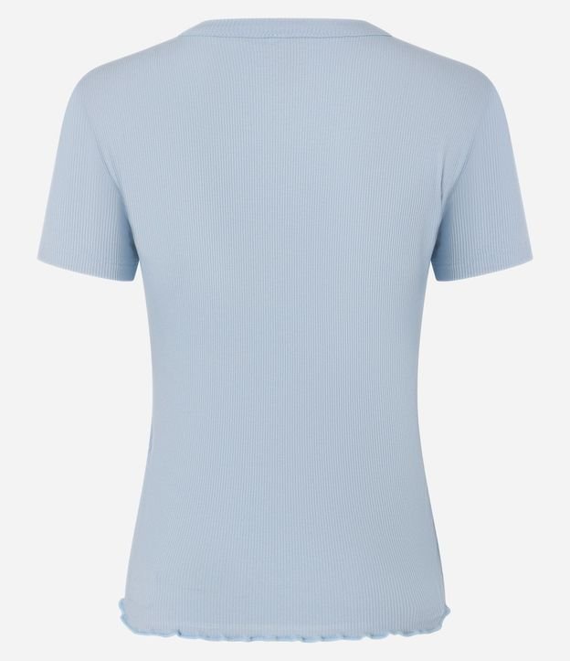 Blusa en Viscosa Texturizada con Bajo Ondulado 9