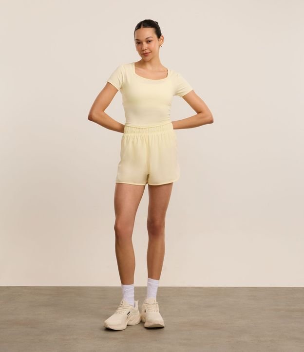 Bermuda Runner Deportiva con Bolsillo Funcional