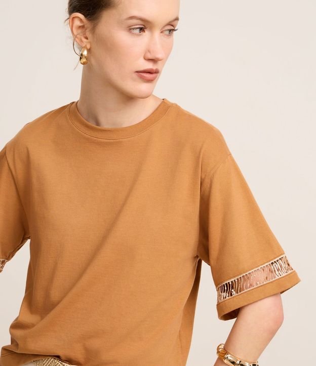 Blusa Boxy en Algodón con Entremedios en la Manga 4