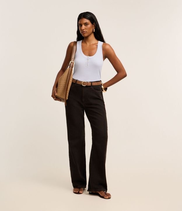 Blusa Básica Acanalada en Punto con Escote U 2