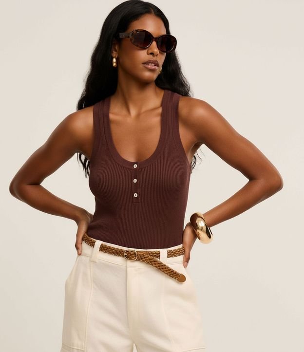 Blusa Básica Acanalada en Punto con Escote U 5