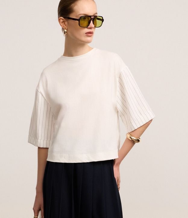 Remera Boxy en Algodón con Rayas en la Manga y Espalda
