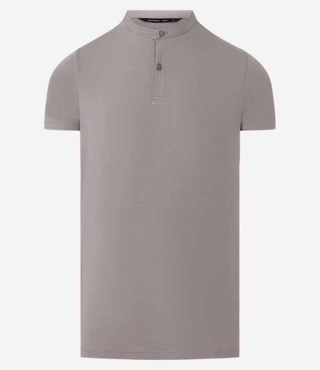 Remera Slim en Viscosa con Cuello Padre