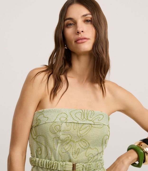 Blusa sin Bretel con Escote Virado y Bordado Bastrado 4