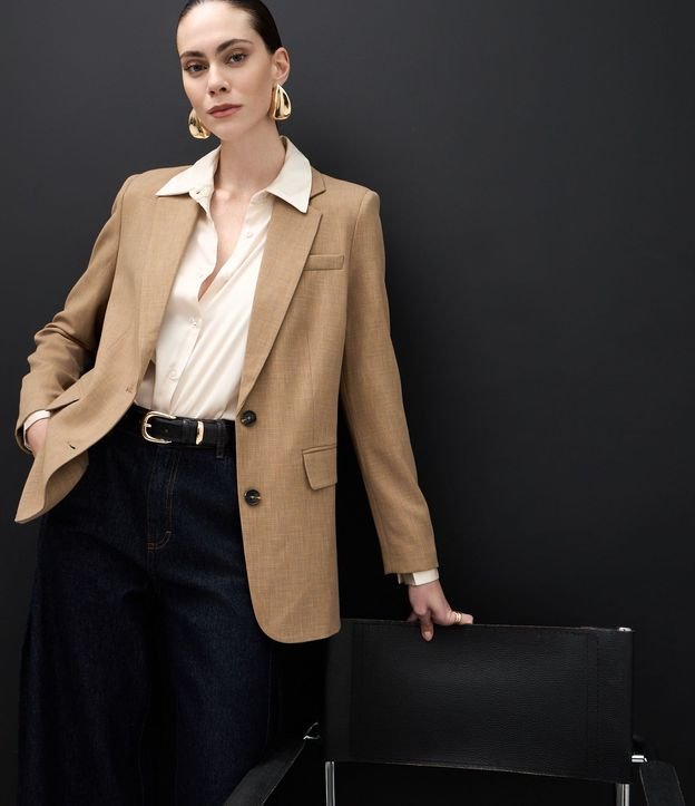 Blazer Comfort Alfaiatado con Solapas y Puntadas 6