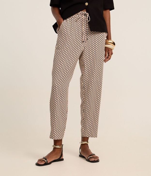Pantalón Fluida en Crepé con Lazo y Estampado Geométrico 3