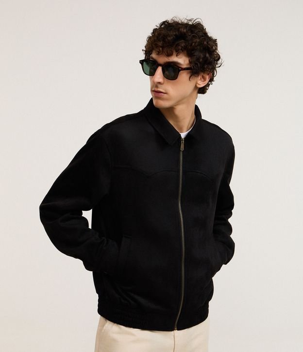 Campera con Detalles en Recorte y Bajo con Elástico 7