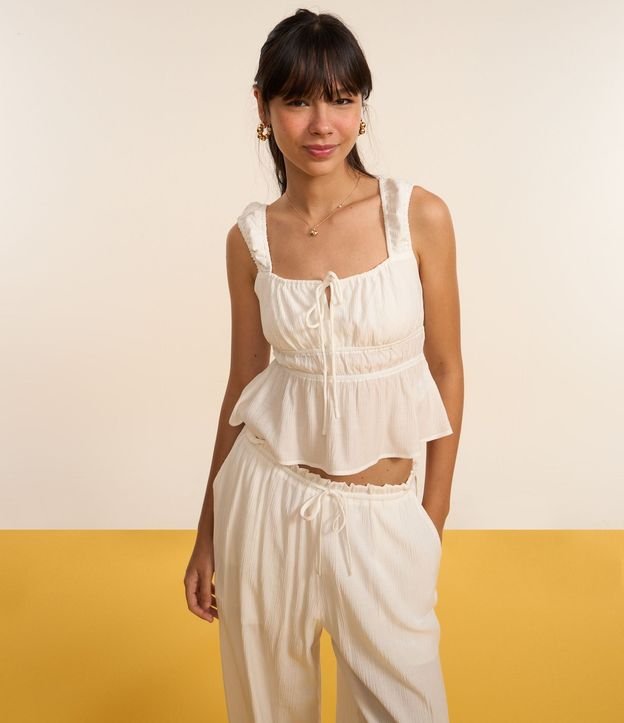 Blusa Texturizada con Lazo y Volado 6
