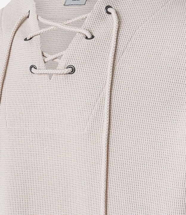 Bata Comfort Texturizado con Cuello V y Lazo 9