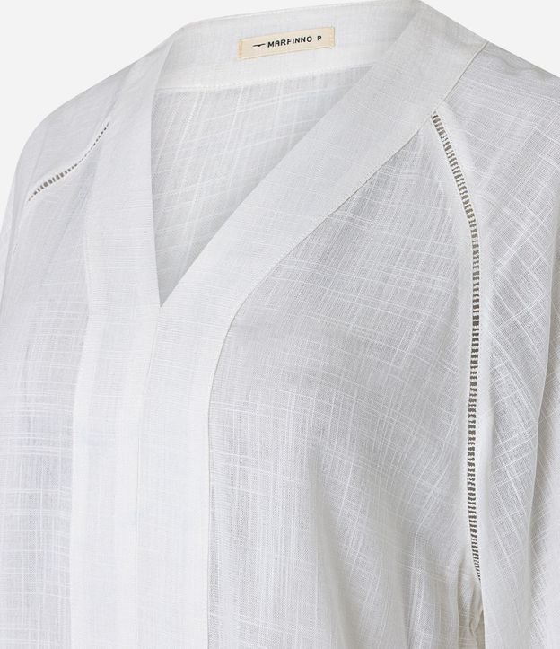 Blusa en Viscosa con Entrelaces y Manga Amplia 6