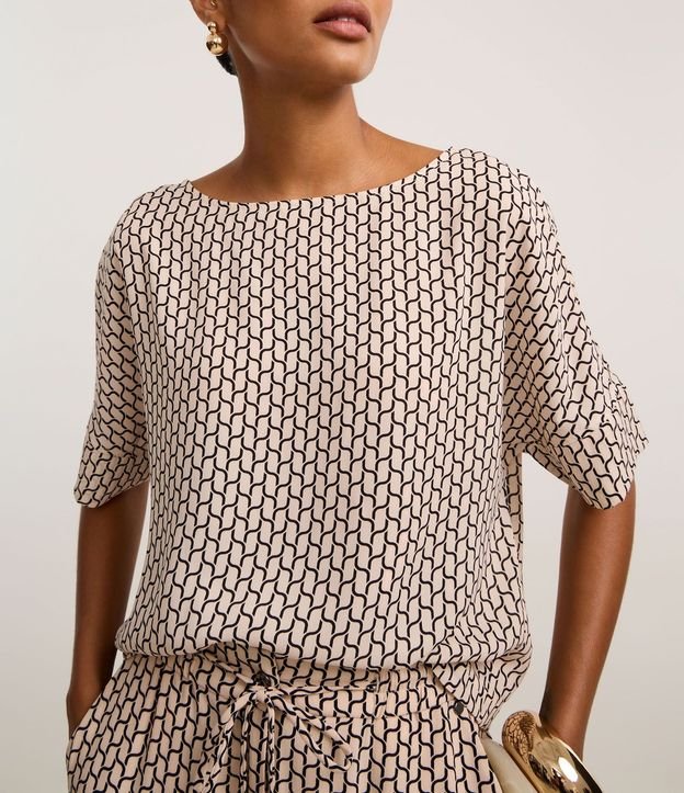 Blusa en Chiffon con Escote Redondo y Estampado Geométrico 3