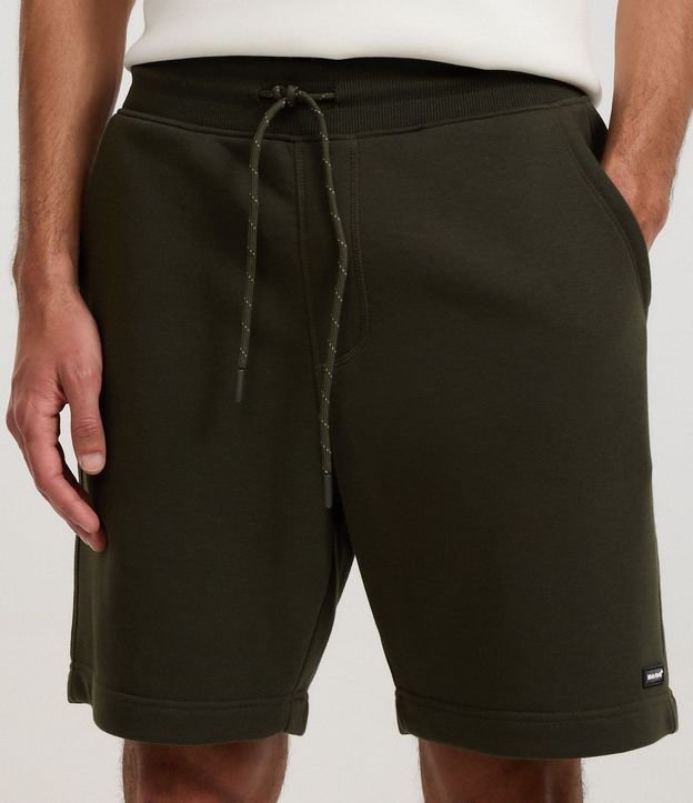 Bermuda Slim en Algodón con Felpa y Bolsillos 2