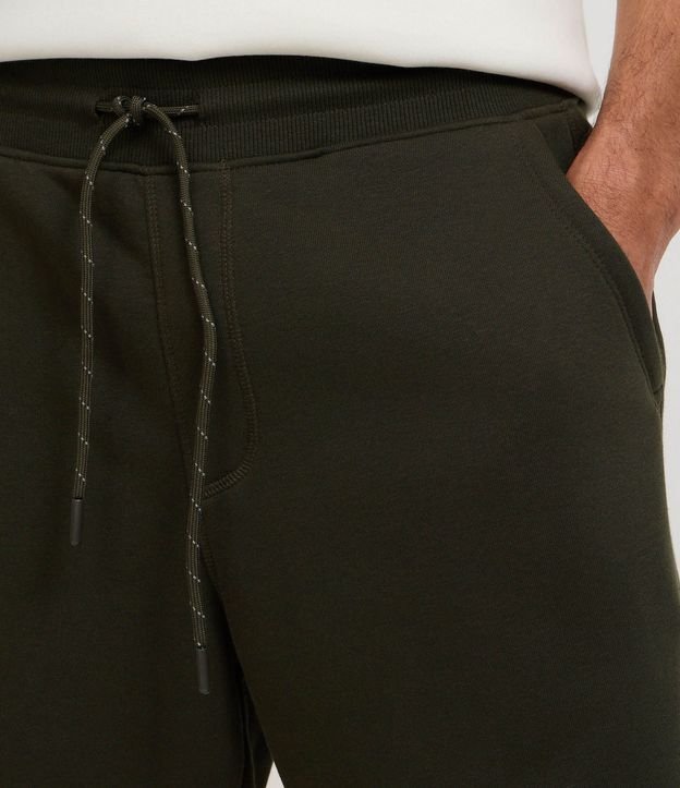 Bermuda Slim en Algodón con Felpa y Bolsillos 4