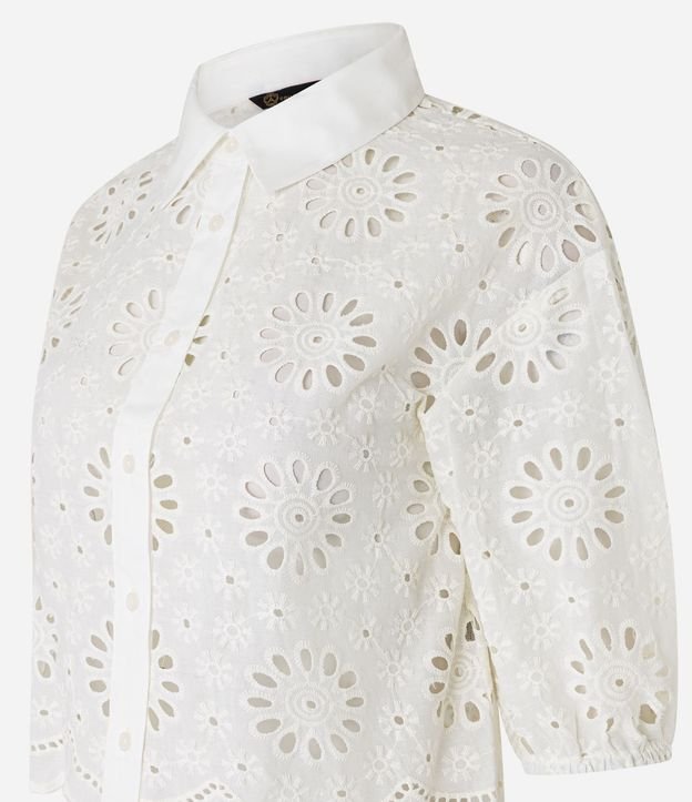 Camisa en Laise con Bordados en los Furos y Bajo Nube 8