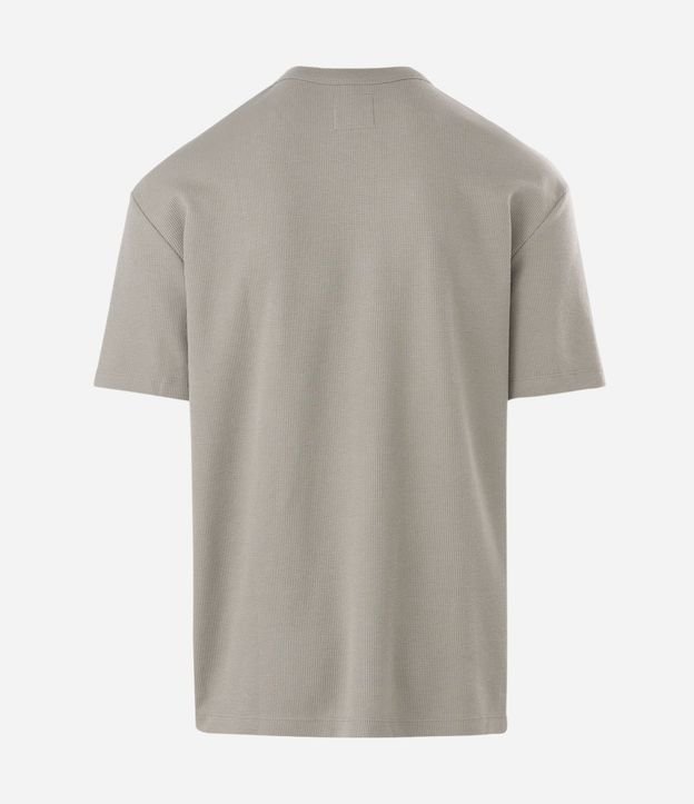 Remera Relaxed en Algodón con Textura de Mini Waffle 6