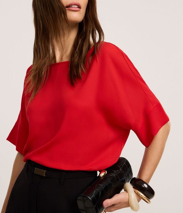 Blusa en Chiffon con Escote Canoa 4