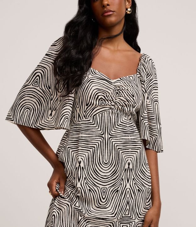 Vestido Midi en Viscolino con Manga Godê y Estampado Geométrico 4